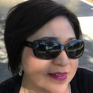 Meet your Posher, Esmeralda